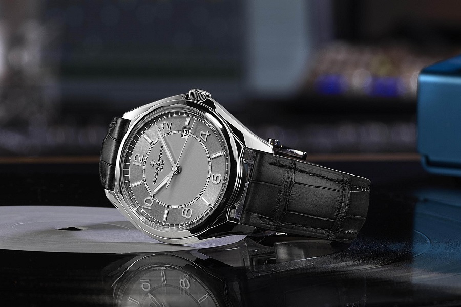 Vacheron Constantin FIFTYSIX Date 3