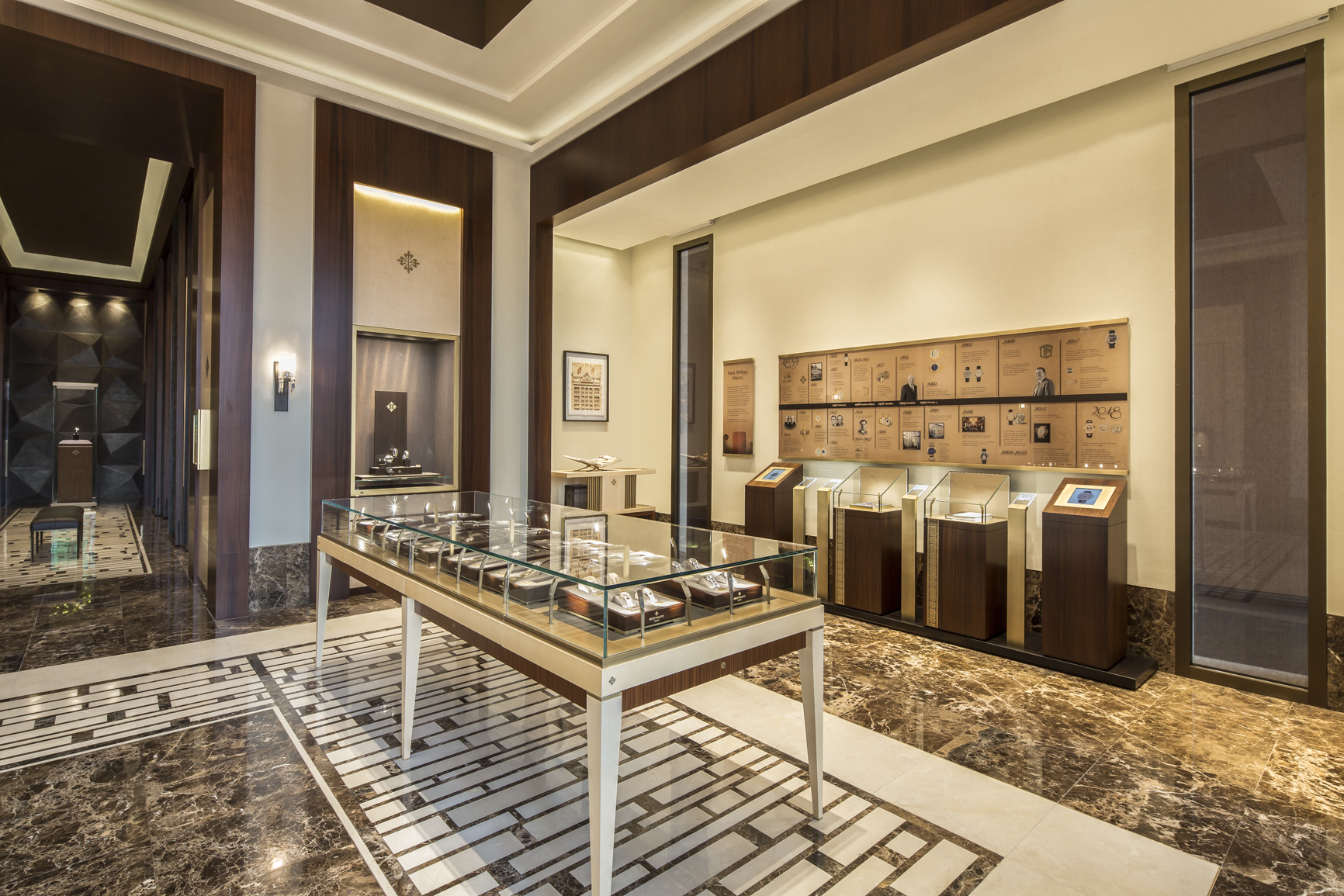 PATEK ICONSIAM 3 of 16