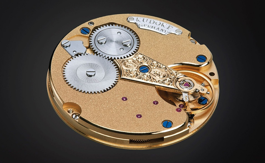 Kaliber1 dunkler Hintergrund 4498d11b