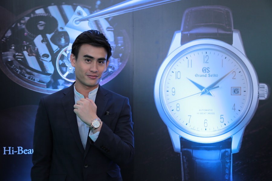 8.พภ พมแกวกลา พธกรของงาน