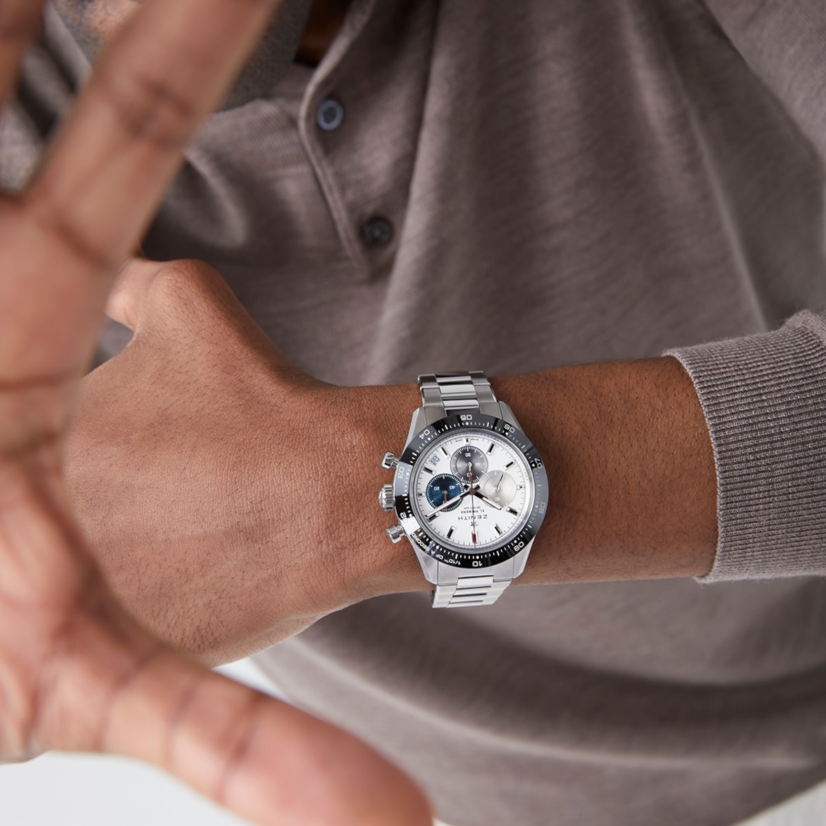 b9334999 58c5 49cb 96cf 3fdc62a43c3a White 03.3100.360069.M3100 Edito