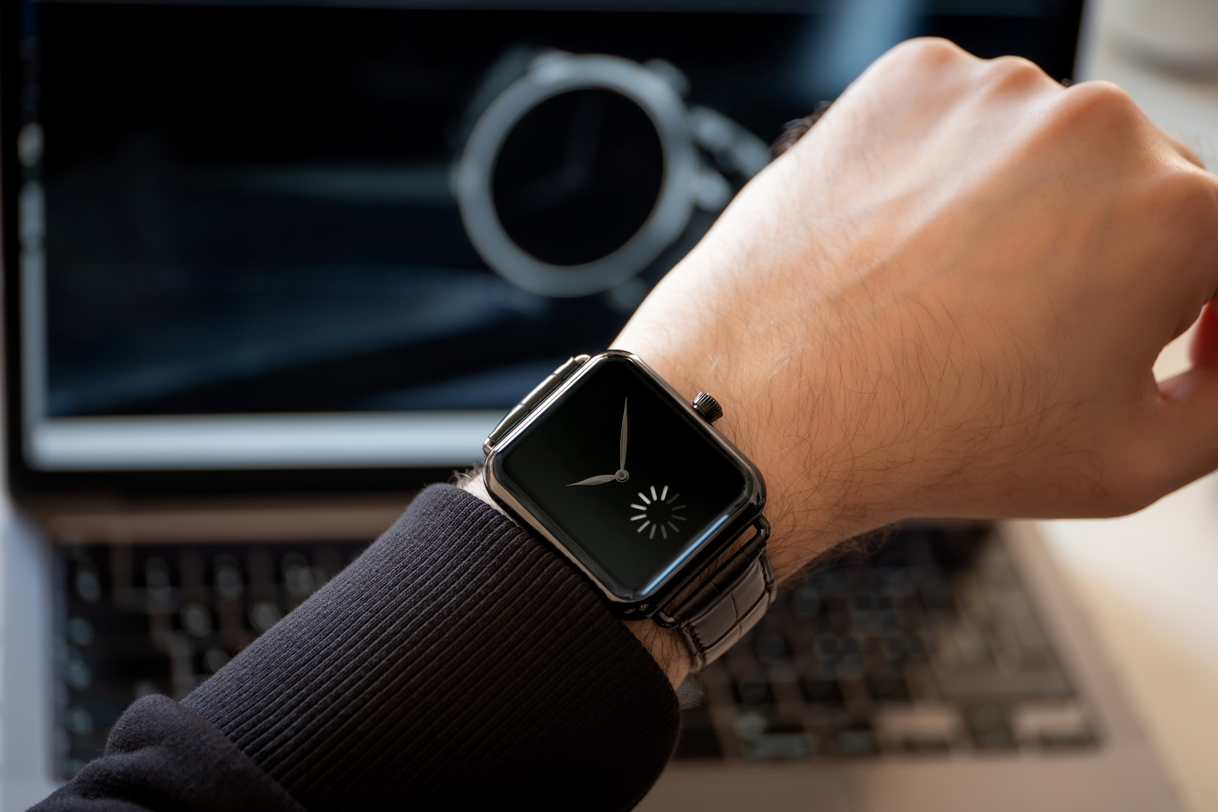 Swiss Alp Watch Final Upgrade 5324 1205 Lifestyle 01