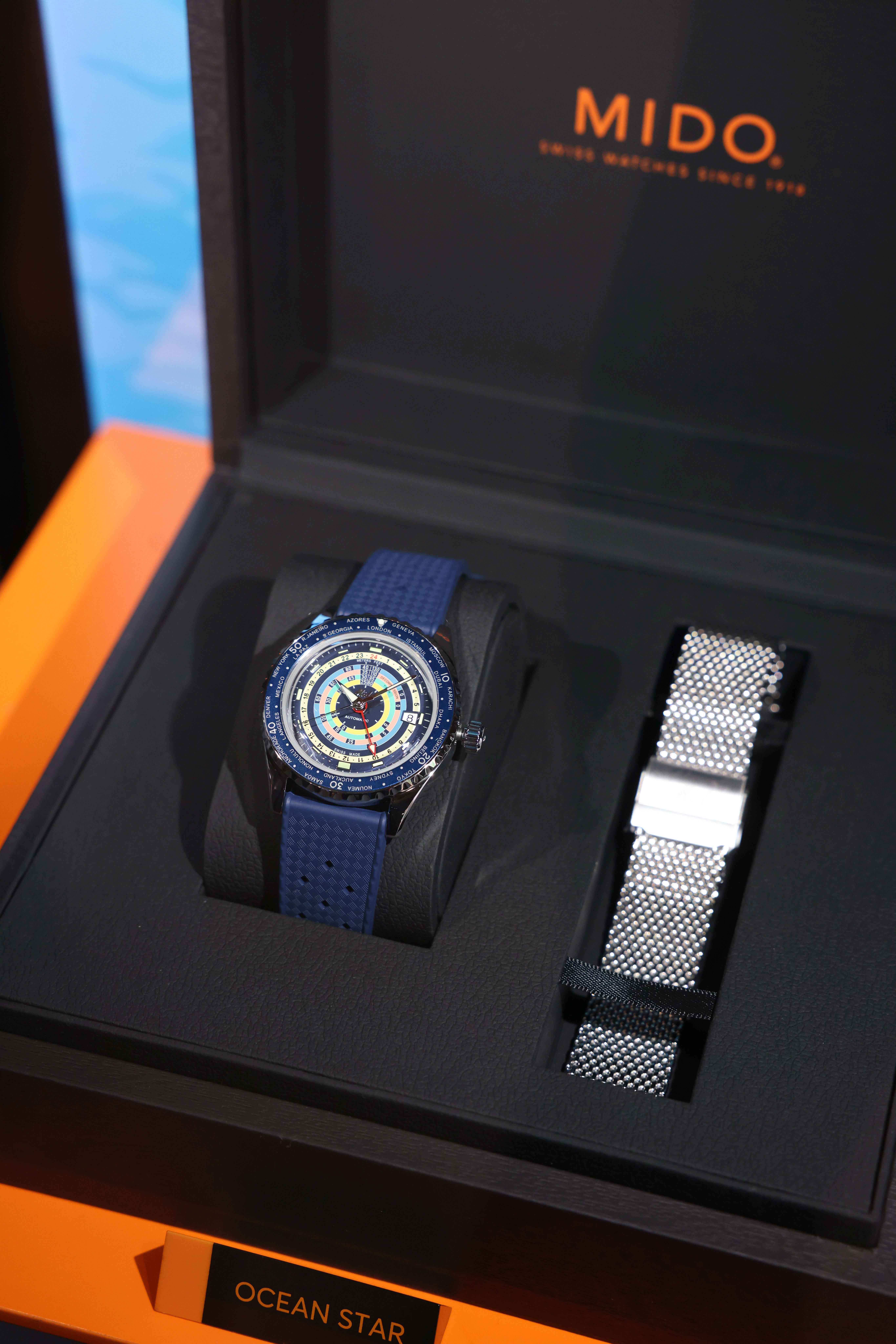 MIDO Ocean Star Decompression Worldtimer Special Edition 2