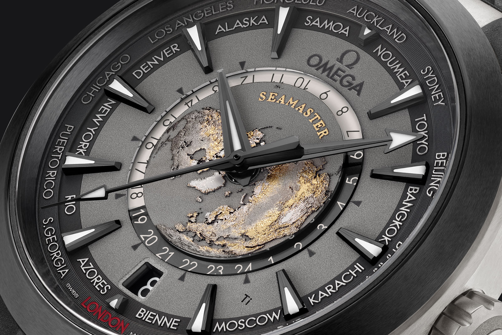Omega Seamaster Aqua Terra Worldtimer titanium dial